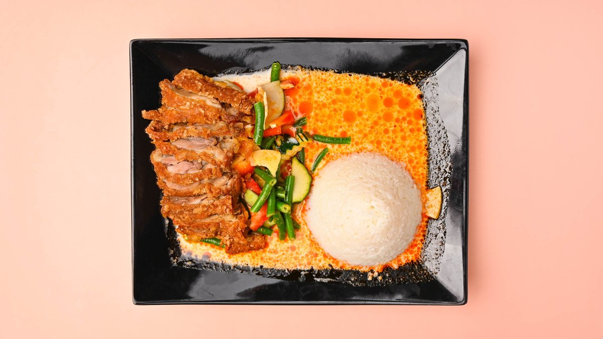 31. Gaeng Daeng