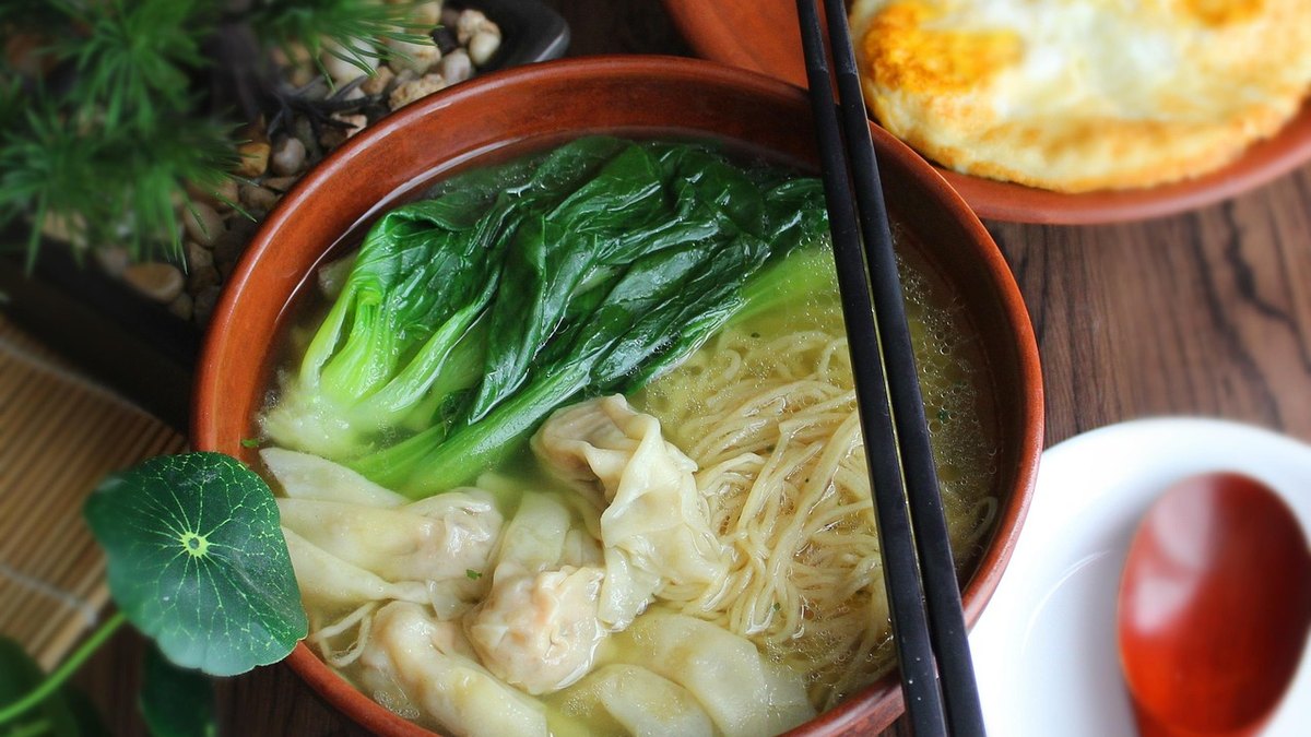 12. Guiw Nam